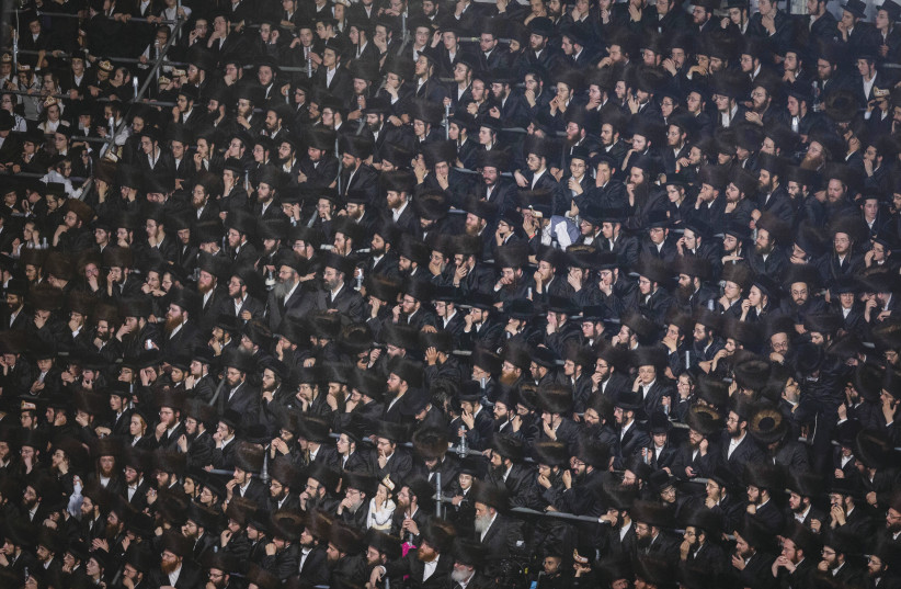  THOUSANDS OF Belz Hassidim take part in the wedding ceremony of the Belz Rebbe’s grandson, in Jerusalem, 2018.  (photo credit: AHARON KROHN/FLASH90)