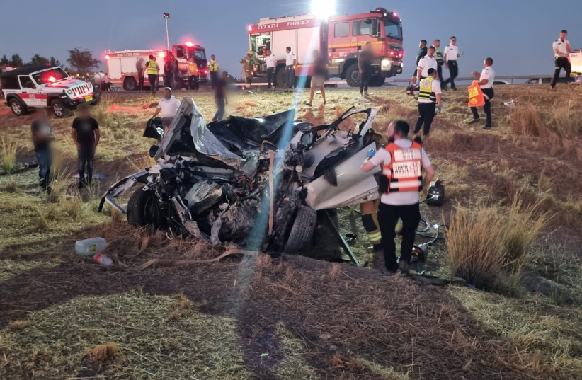  Scene of car crash on Highway 6, July 28, 2022 (photo credit: UNITED HATZALAH‏)