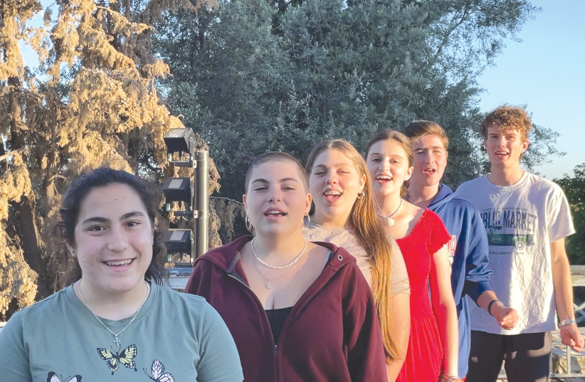 Jerusalem Youth Chorus celebrates a decade of musical harmony - Vimarsana News