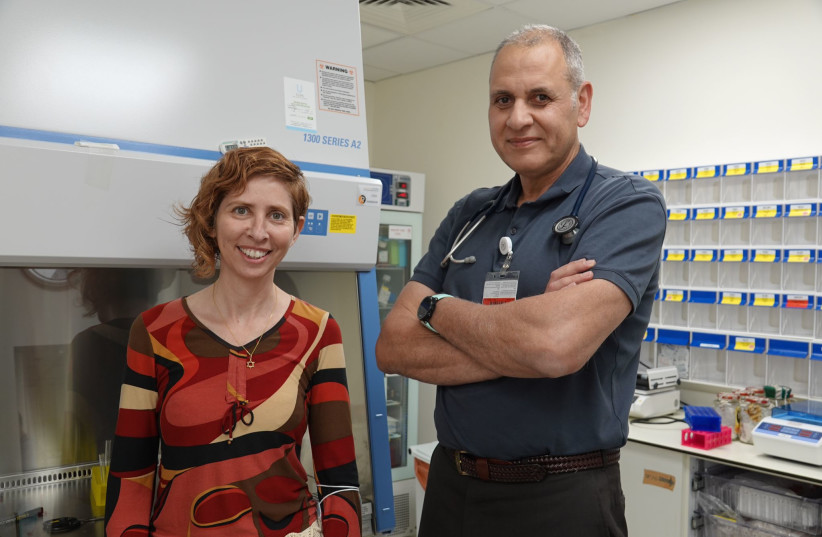 Shaare Zedek Medical Center's Prof. Nir Peled and Dr. Laila Roisman (credit: SHAARE ZEDEK MEDICAL CENTER)