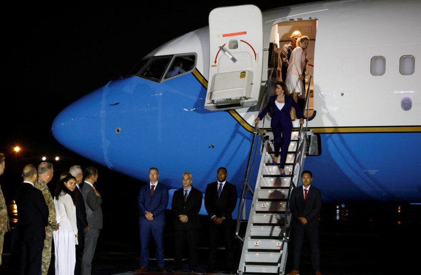  US House of Representatives Speaker Nancy Pelosi arrives at Yokota US Air Force Base in Fussa, on the outskirts of Tokyo, Japan August 4, 2022. (credit: REUTERS/ISSEI KATO)