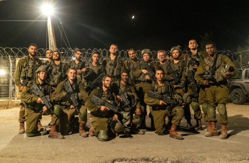   IDF soldiers on the border with Gaza.  (photo credit: IDF SPOKESPERSON'S UNIT)