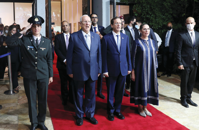  ISAAC HERZOG stands next to his predecessor Reuven Rivlin at the President’s Residence in Jerusalem last year. Can Rivlin’s and Hazony’s ideas be combined?  (photo credit: RONEN ZVULUN/REUTERS)