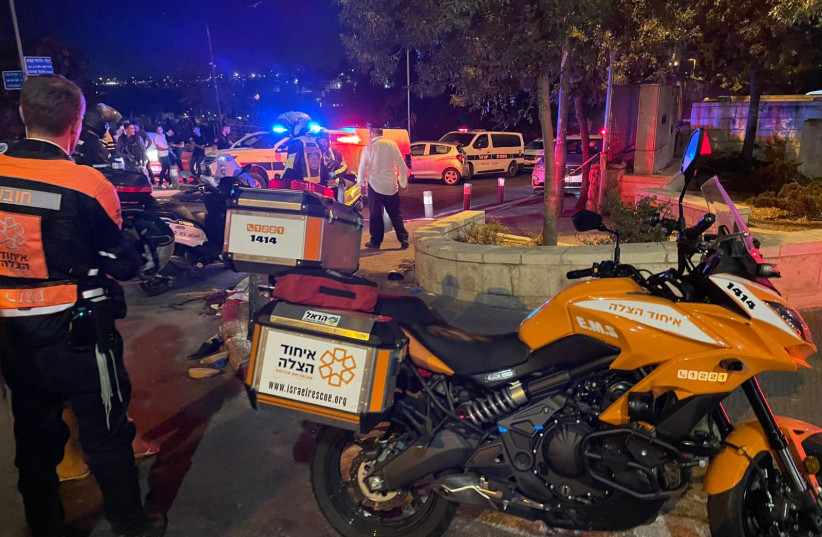 Hatzalah workers at the scene of a shooting in Jerusalem, August 14, 2022. (credit: UNITED HATZALAH)