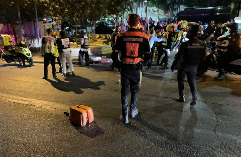 Hatzalah workers at the scene of a shooting in Jerusalem, August 14, 2022. (credit: UNITED HATZALAH‏)