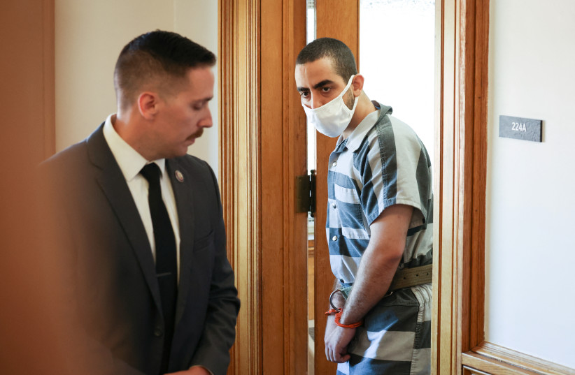  Hadi Matar appears in court on charges of attempted murder and assault on author Salman Rushdie, in Mayville, New York, U.S., August 18, 2022. (credit: REUTERS/Lindsay DeDario)