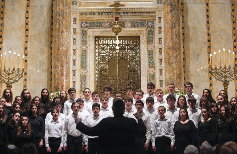  HAZAMIR INTERNATIONAL Jewish High School Choir sings at the Temple Emanu-El, New York. (photo credit: Allison Joyce/Reuters)