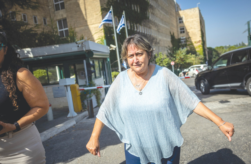  YAFFA BEN DAVID, head of the Teachers Union, leaves the Finance Ministry in Jerusalem after negotiations, yesterday.  (photo credit: YONATAN SINDEL/FLASH90)