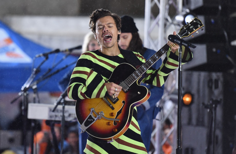  Harry Styles performs on NBC's "Today" morning television show in New York City on May 19, 2022. (photo credit: ANGELA WEISS/AFP VIA GETTY IMAGES)