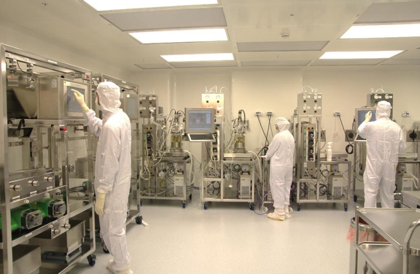  THE CELL expansion process takes place in Pluri’s clean rooms. (photo credit: PLURISTEM)