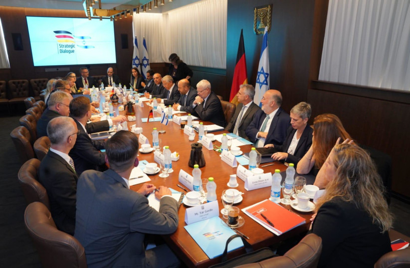  Strategic dialogue between German and Israeli officials in Jerusalem, September 2022 (photo credit: GOVERNMENT PRESS OFFICE)