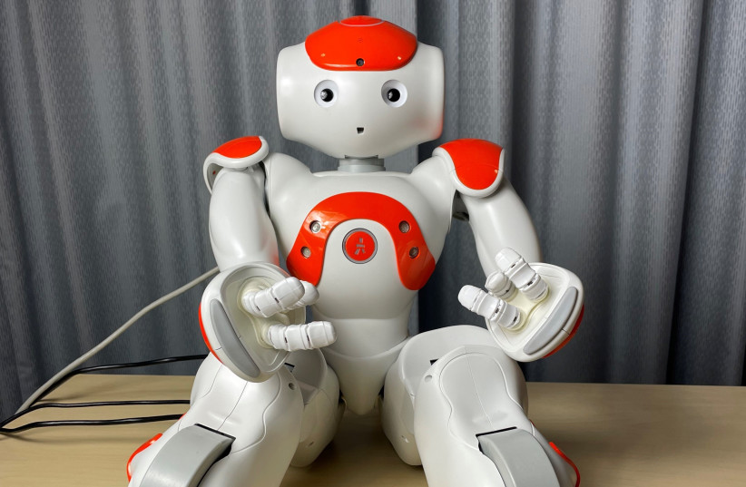  Robot Nao (photo credit: RACHEL GARDNER)