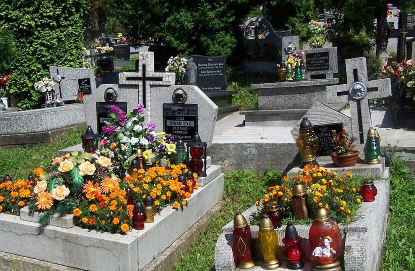  An illustrative photo of graves in Poland. (photo credit: Wikimedia Commons)