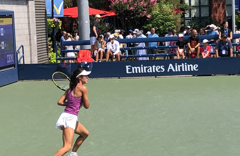  VALERIE GLOZMAN competes at the US Open Junior tournament. The 15-year-old American lost to the No. 1 seed, Sofia Costlulas of Belgium, 3-6, 6-2, 6-2. (photo credit: HOWARD BLAS)