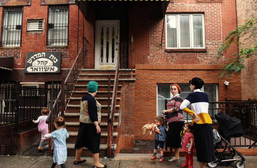  People from the Satmar Hasidic Jewish community are seen in the Brooklyn borough of New York City, US, August 15, 2017. (credit: REUTERS/STEPHANIE KEITH)