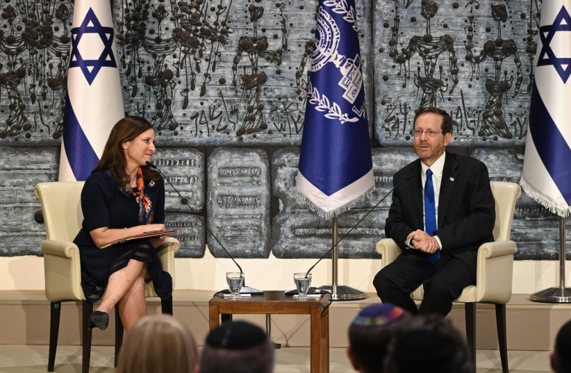  President Isaac Herzog hosts the second annual Sacks Conversation, in memory of the late former British Chief Rabbi Lord Jonathan Sacks. (credit: KOBI GIDEON/GPO)