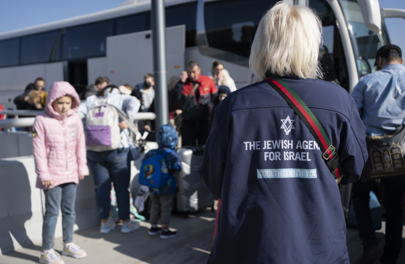  UKRAINIAN JEWISH refugees arrive in Poland on a Jewish Agency-sponsored bus. (credit: Maxim Dinshtein/The Jewish Agency for Israel)
