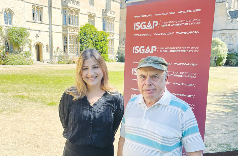 THE WRITER poses with Natan Sharansky after his interview at Pembroke College, during the ISGAP-Oxford Summer Institute. (photo credit: Daphne Klajman)