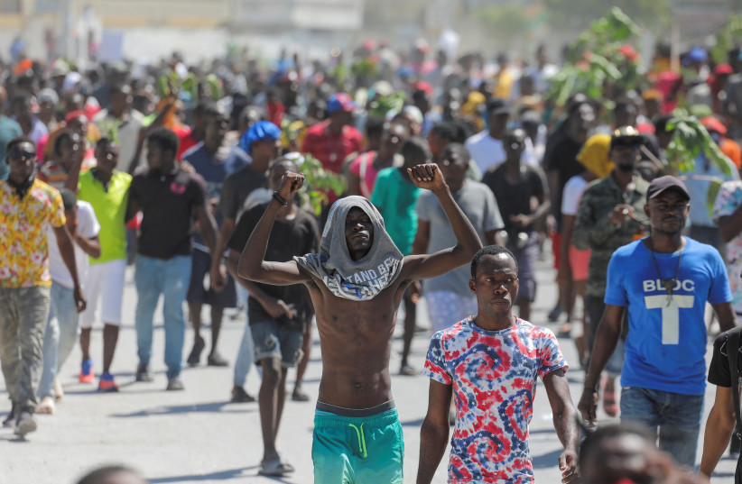  Haitians protest over rising fuel prices during a nationwide strike, in Port-au-Prince, Haiti September 26, 2022. (photo credit: REUTERS/RALPH TEDY EROL)
