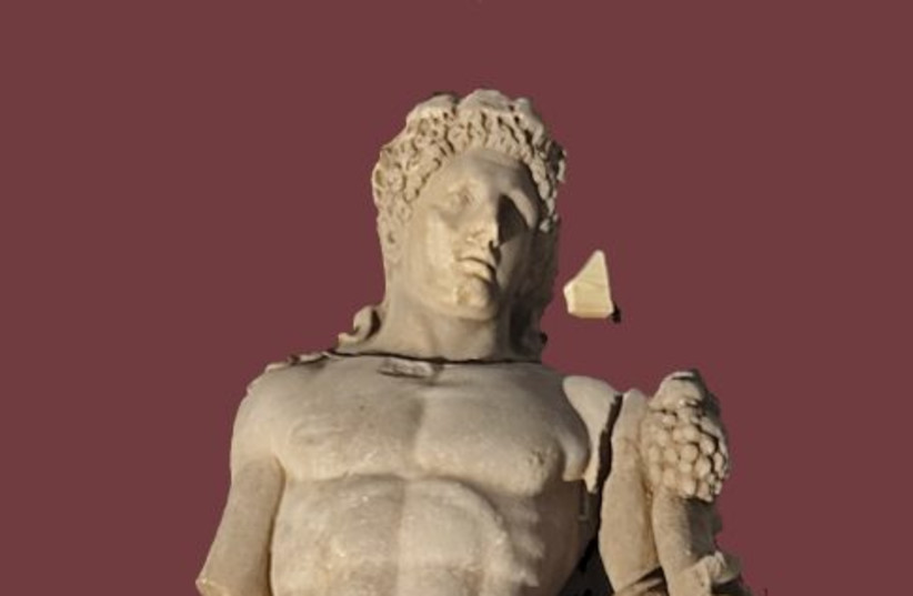 The 2,000-year-old statue of Hercules discovered..  (credit: Greek Ministry of Sport and Culture)