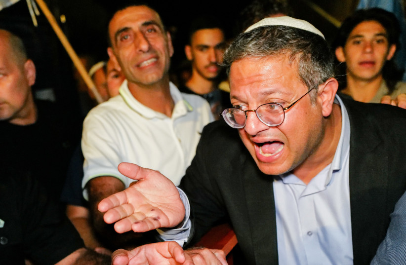  MK Itamar Ben Gvir, head of the Otzma Yehudit political party visits in Kibbutz Ayelet HaShahar, northern Israel, October 6, 2022. (credit: MICHAEL GILADI/FLASH90)
