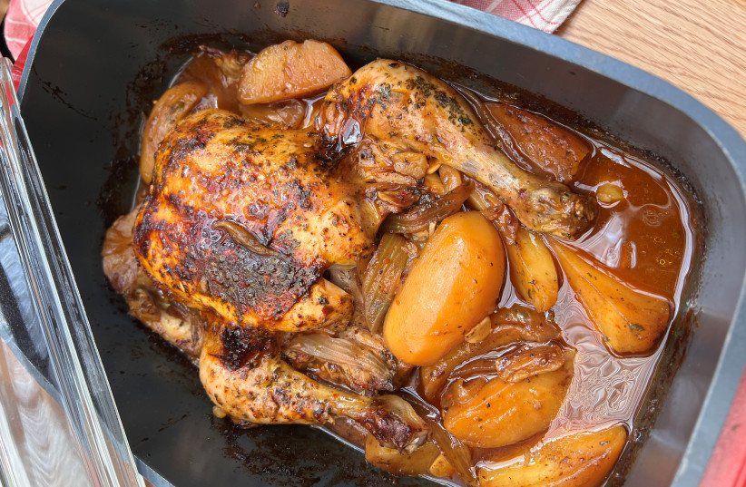  Whole chicken with spices and potatoes (credit: PASCALE PEREZ-RUBIN)
