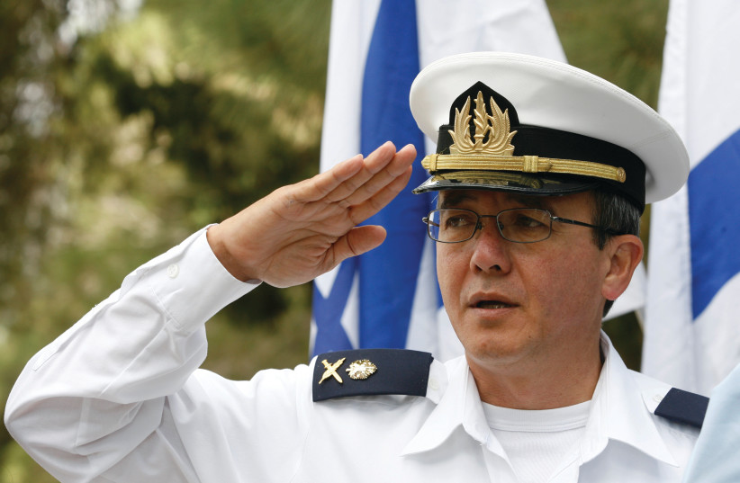  Eliezer Marum during his term as commander of the Israel Navy. (credit: MICHAL FATTAL/FLASH90)