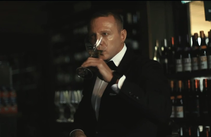  Yoel Razvozov as James Bond in new Israeli Tourism Ministry ad. (photo credit: screenshot)
