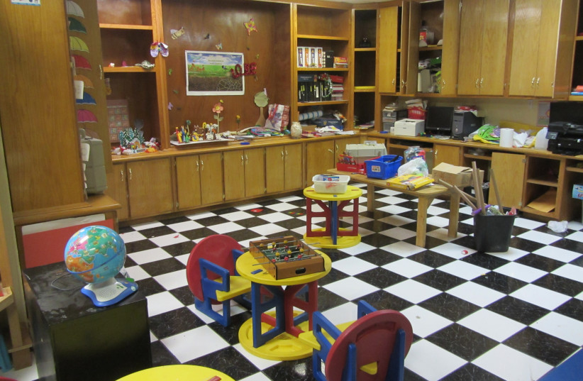 Man allegedly spreads poison around daycare