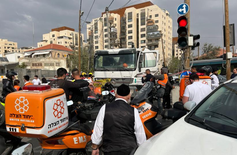  Scene of traffic accident in Jerusalem, October 26, 2022 (credit: UNITED HATZALAH‏)