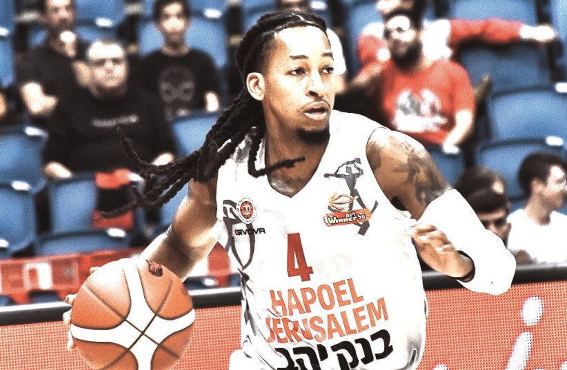  SPEEDY SMITH is no stranger to Israeli basketball and specifically chose Hapoel Jerusalem in part due to its Serbian coach Aleksandar Dzikic, who was previously an assistant in the NBA. (credit: YEHUDA HALICKMAN)