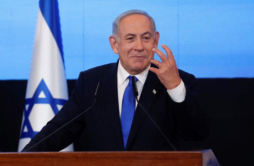  Likud leader Benjamin Netanyahu addresses his supporters at his party headquarters during Israel's general election in Jerusalem, November 2, 2022.  (credit: AMMAR AWAD/REUTERS)
