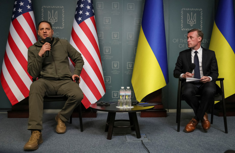  US White House National Security Advisor Jake Sullivan and Head of Ukraine's Presidential Office Andriy Yermak attend a news briefing, amid Russia's attack on Ukraine, in Kyiv (credit: REUTERS)