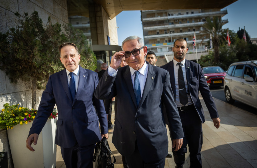  Likud leader and Israeli opposition head Benjamin Netanyahu seen after coalition talks at a hotel in Jerusalem on November 6, 2022.  (photo credit: YONATAN SINDEL/FLASH90)