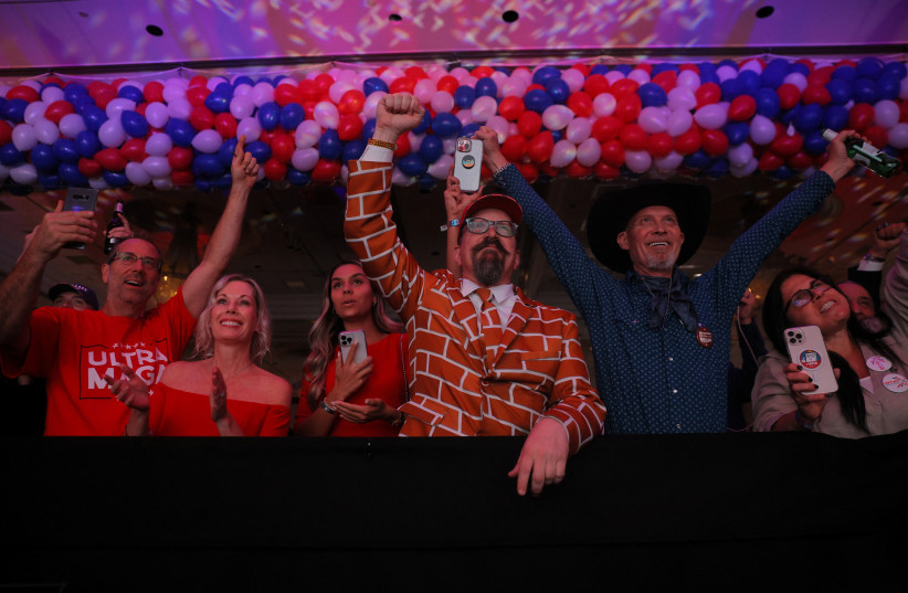  Supporters wait for results at the Republican Party of Arizona's 2022 US midterm elections night rally in Scottsdale, Arizona, US, November 8, 2022. (photo credit: BRIAN SNYDER / REUTERS)
