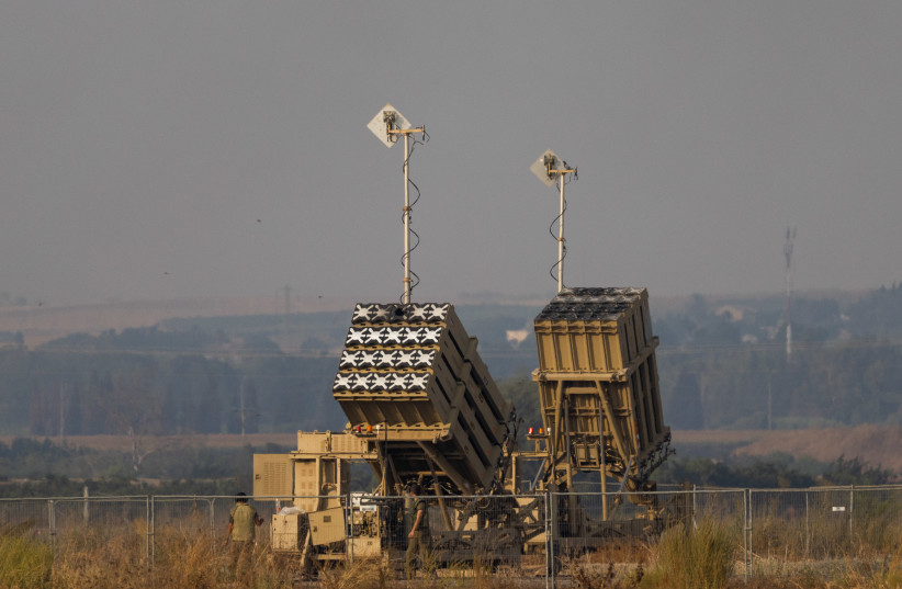  Iron dome anti-missile system fires interception missiles as rockets fired from the Gaza Strip to Israel, on August 6, 2022. (credit: YONATAN SINDEL/FLASH90)