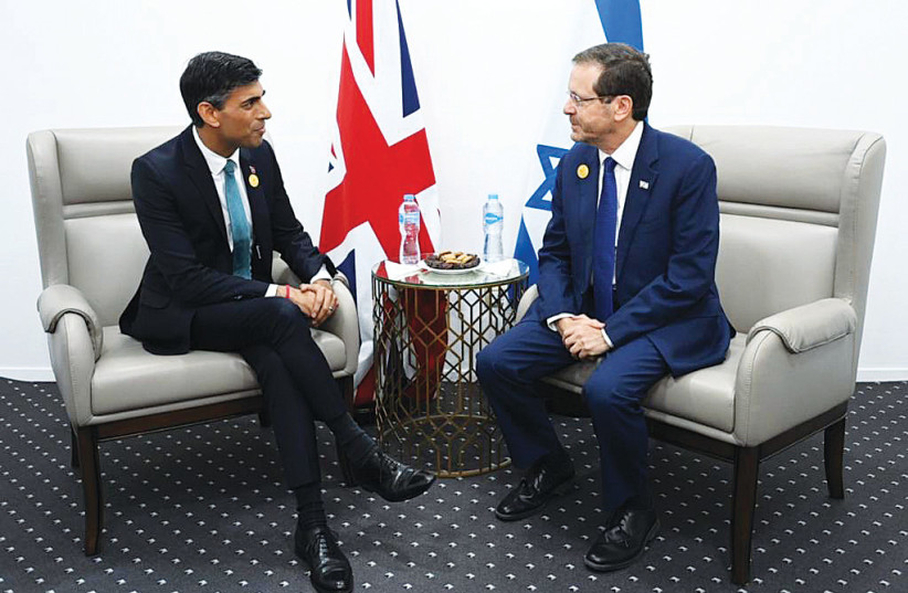  PRESIDENT ISAAC HERZOG with British Prime Minister Rishi Sunak.  (photo credit: HAIM ZACH/GPO)