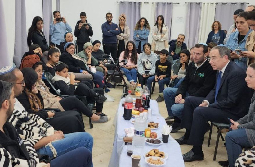  US Ambassador to Israel Tom Nides visits the family of Tamir Avihai in the West Bank, on November 17, 2022. (photo credit: ROEE HADI)