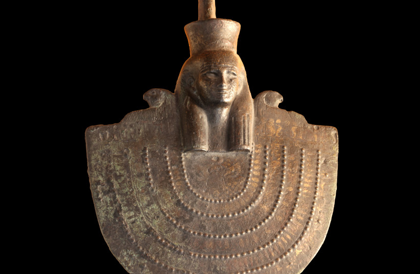 Aegis of Neith, Twenty-sixth dynasty of Egypt - Museum of Fine Arts of Lyon (credit: RAMA/CC BY-SA 2.0 FR (https://creativecommons.org/licenses/by-sa/2.0/fr/deed.en)/VIA WIKIMEDIA)