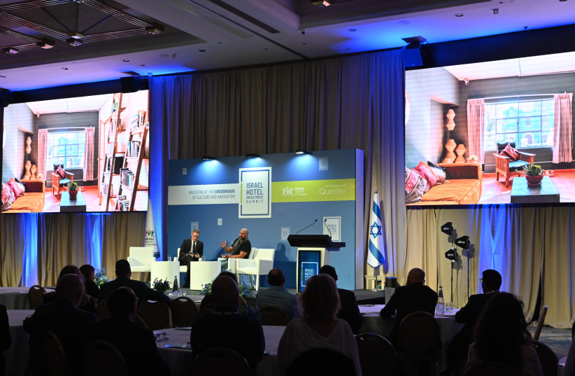  Conference attendees listen to a panel discussion during the Israel Hotel Investment Summit at the David InterContinental Hotel in Tel Aviv, Nov. 16, 2022.  (credit: YUVAL YOSEF/ISRAEL MINISTRY OF TOURISM)