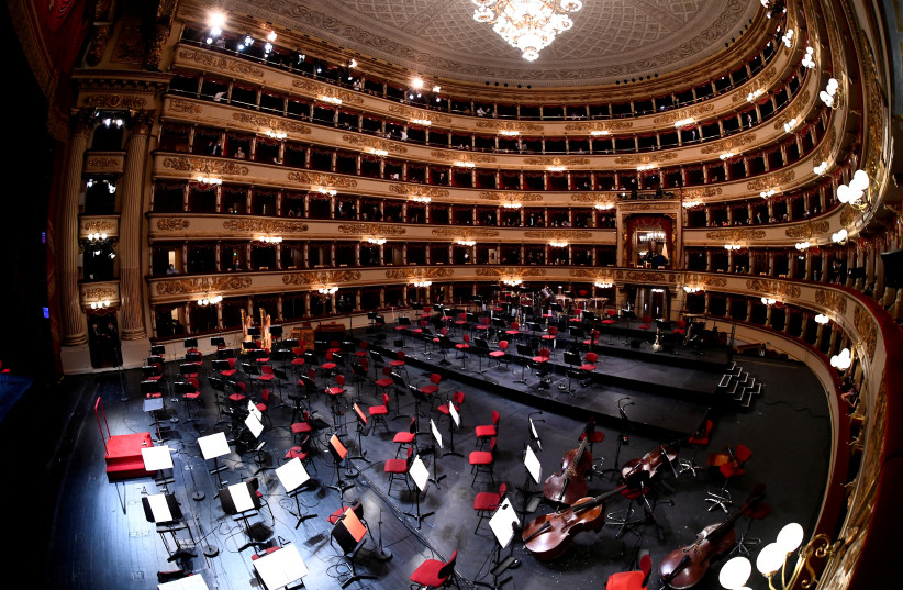  La Scala opera house re-opens to the public after being closed due to the coronavirus disease pandemic, in Milan, Italy, May 10, 2021. (photo credit: REUTERS/FLAVIO LO SCALZO)
