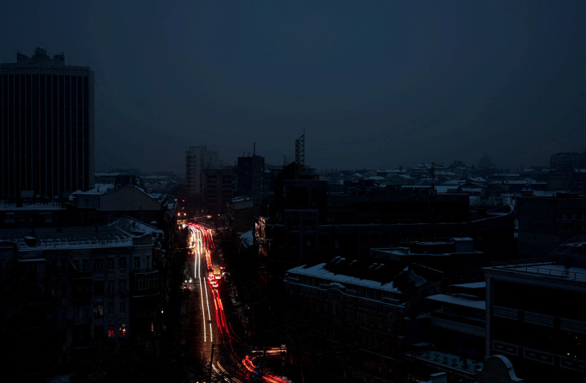  A view shows the city without electricity after critical civil infrastructure was hit by Russian missile attacks, amid Russia's invasion of Ukraine, in Kyiv, Ukraine November 23, 2022. (credit: REUTERS/SODEL VLADYSLAV)