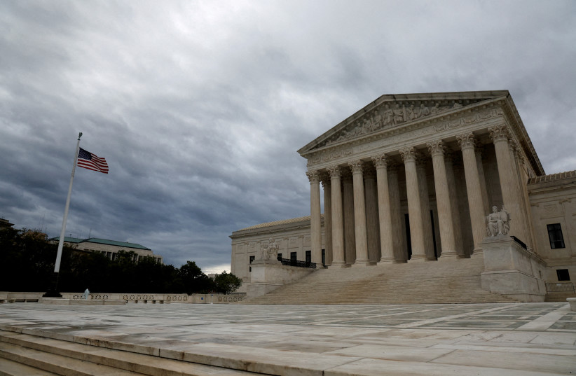 A view of the U.S. Supreme Court building on the first day of the court's new term in Washington, U.S. October 3, 2022.  (credit: REUTERS/JONATHAN ERNST)