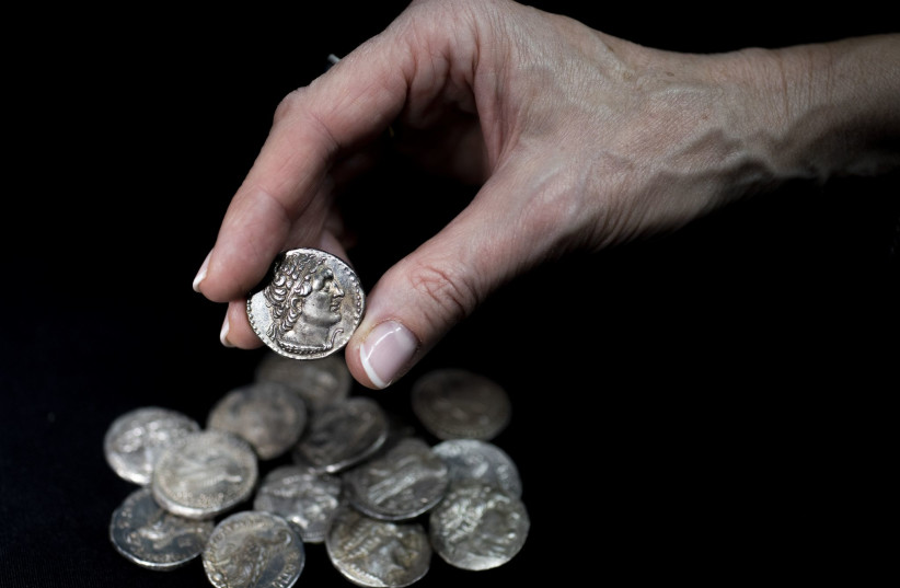 2,200-year-old coins from Maccabean period discovered in Judean Desert - Vimarsana News