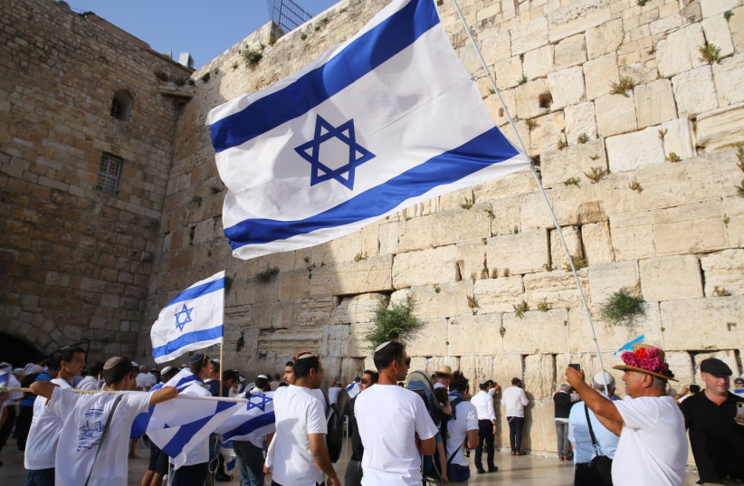  Jerusalem Day at the Kotel (photo credit: WESTERN WALL HERITAGE FOUNDATION)