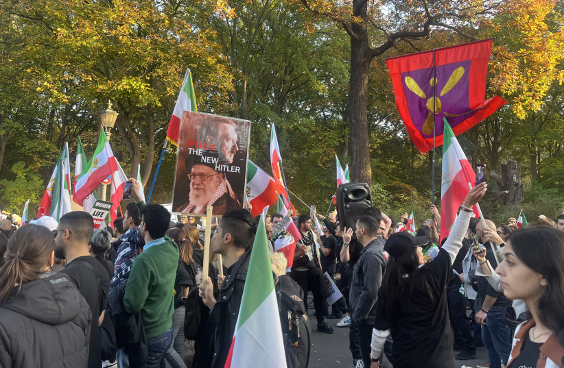  Berlin rally against Iran's regime on October 22nd. (photo credit: Sheina Vojoudi)