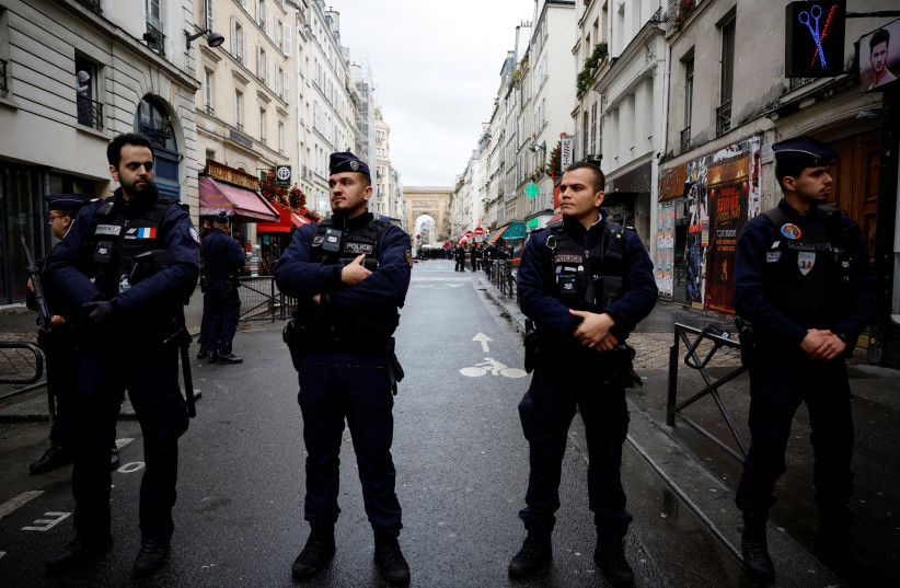  French police secure a street after gunshots were fired killing and injuring several people in a central district of Paris, France, December 23, 2022. (photo credit: REUTERS/SARAH MEYSSONNIER)