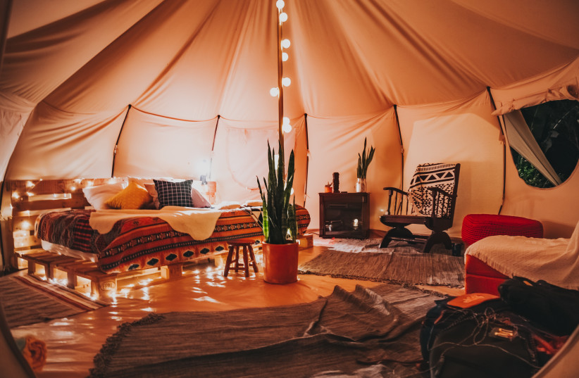  Is glamping the newest way to enjoy all that Israel's great outdoors has to offer? (credit: PEXELS)