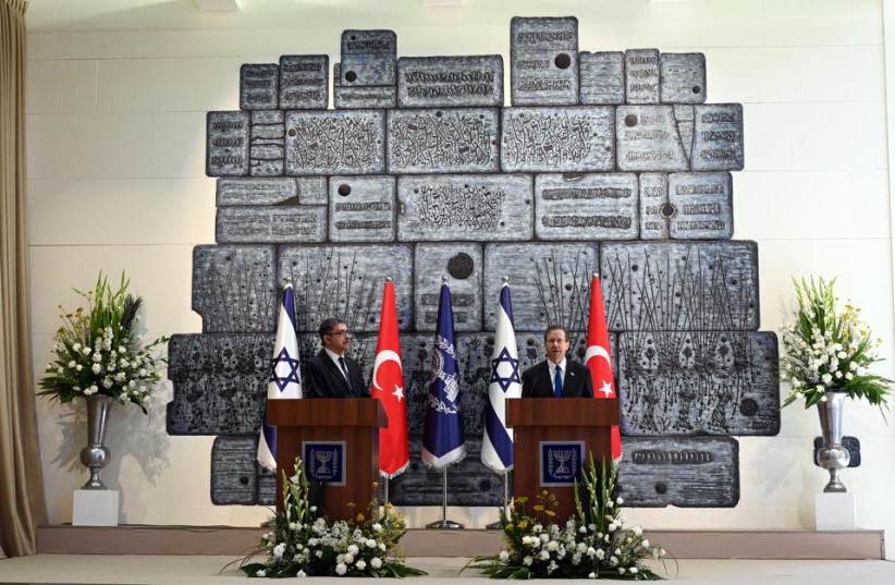  President Isaac Herzog and Turkish Ambassador to Israel Sakir Ozkan Torunlar make statements after Torunlar presents his credentials to Herzog. (credit: HAIM ZACH/GPO)