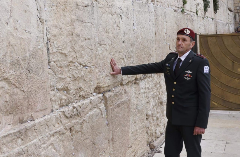  IDF Chief of Staff (Lt.-Gen.) Hertzi Halevi at the Western Wall, January 16 2023. (photo credit:  Marc Israel Sellem)